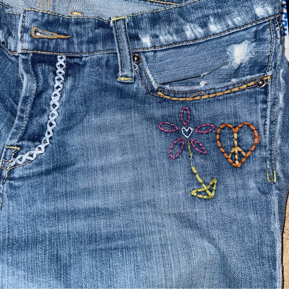 Lucky Brand Lil Maggie Peace Embroidered Flare Low Rise Jeans Size 12 31 - Picture 6 of 10